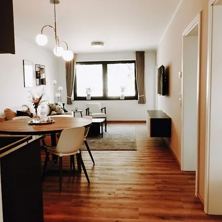 شقة Am Scharmuetzelsee Diensdorf-Radlow