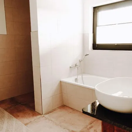 شقة Am Scharmuetzelsee *