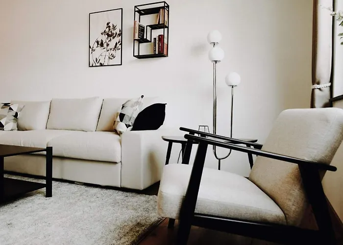 Am Scharmuetzelsee Апартаменты Динсдорф-Радлов